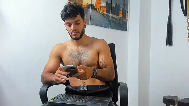 JuanBlade online show from November 2025 04:00:01 PM