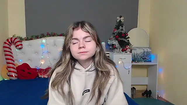 TinaRedly online show from January 2026 06:38:02 AM