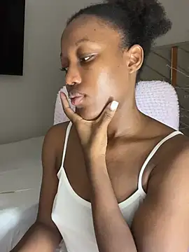 kellya  online show from March 2026 11:30:02 PM