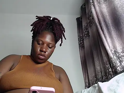 Whimsicalwillow online show from February 2026 06:58:01 PM