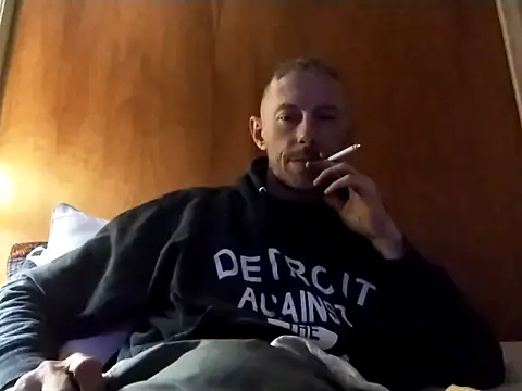 elmerfuddin87 online show from October 2025 02:31:01 AM