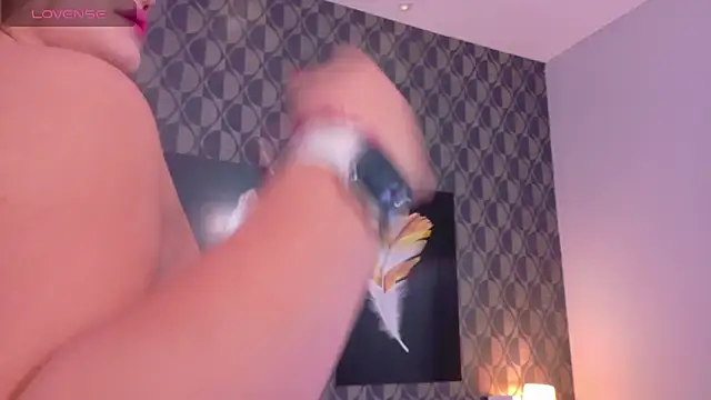 SharomRoss online show from February 2025 10:54:01 PM