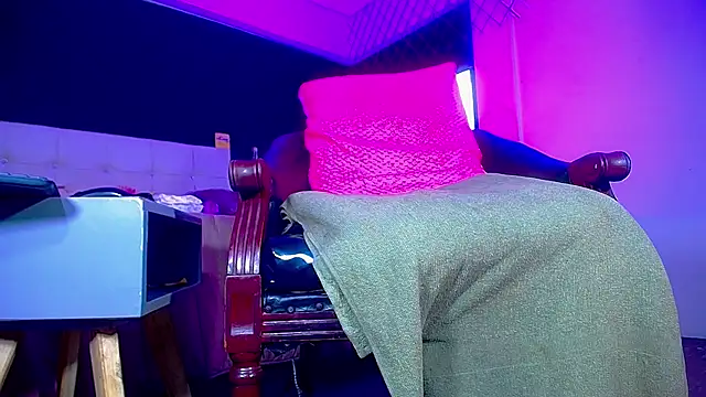 bellatrixx 69 online show from December 2025 11:19:01 AM