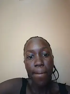 Snapshot of Swirly_blac chatting on June 2026 04:48:02 AM Swirly blac online show from June 2026 04:48:02 AM