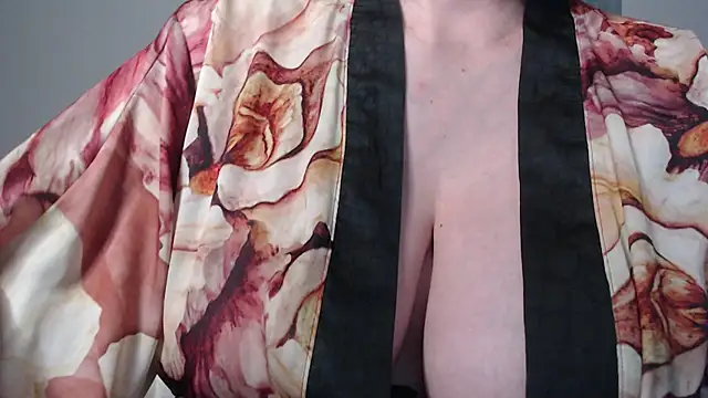 Snapshot of missdaniels chatting on October 2025 02:31:01 AM missdaniels online show from October 2025 02:31:01 AM