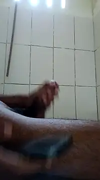 Snapshot of jp3xxx chatting on January 2025 03:53:02 PM jp3xxx online show from January 2025 03:53:02 PM