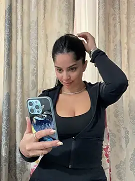  adelle online show from February 2026 11:50:01 AM