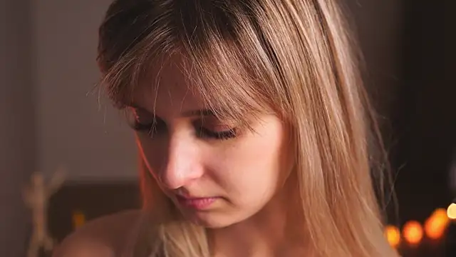 hereandnows  online show from December 2024 07:01:01 PM