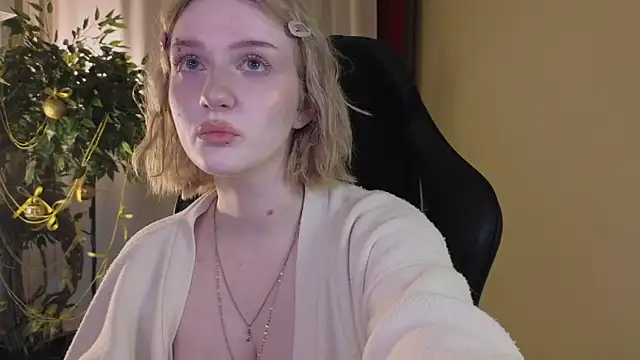 ELLIEJAY online show from January 2026 05:10:02 AM