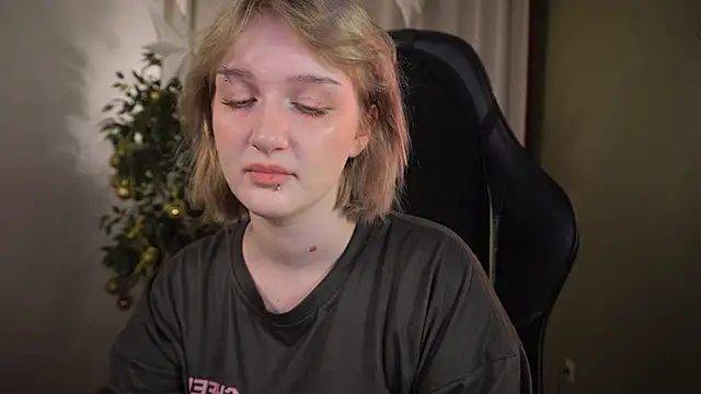 ELLIEJAY online show from January 2026 05:24:01 AM