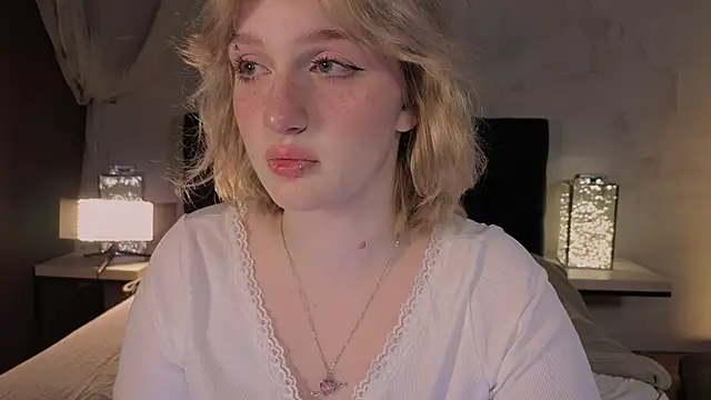 ELLIEJAY online show from March 2026 05:44:01 AM