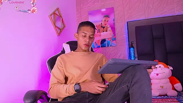 dilan alfonzo online show from February 2026 03:17:01 AM