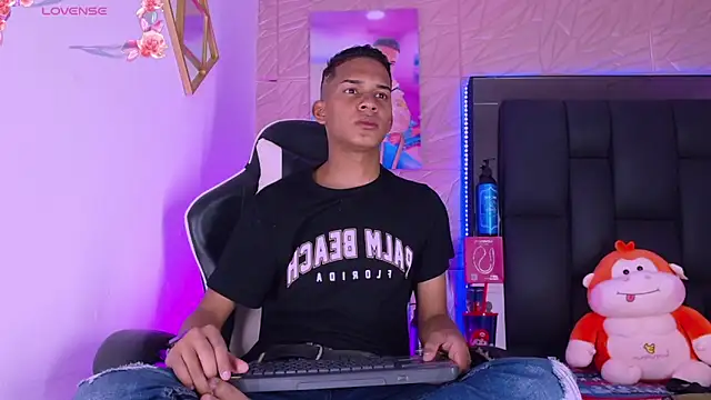 dilan alfonzo online show from April 2026 03:58:01 AM