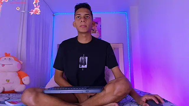 Snapshot of dilan_alfonzo chatting on July 2026 06:35:02 PM dilan alfonzo online show from July 2026 06:35:02 PM
