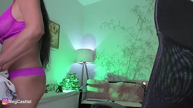 megan castiel online show from June 2026 10:59:02 PM