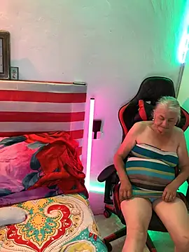 Grandma Mature23 online show from March 2025 03:22:02 AM