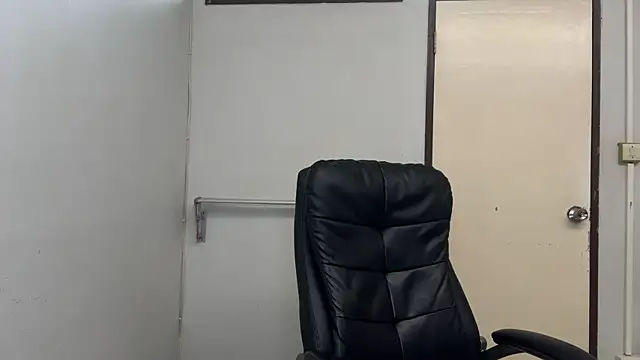 SassyJessi online show from March 2026 04:06:02 AM