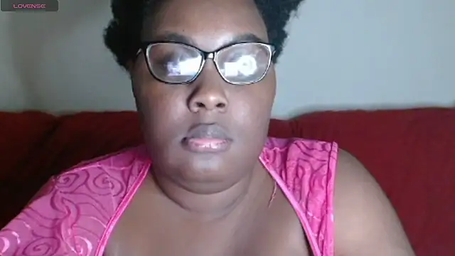 Snapshot of VictoriaLuv22 chatting on January 2025 02:50:02 AM VictoriaLuv22 online show from January 2025 02:50:02 AM