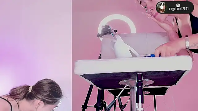 Angelst   online show from March 2026 08:22:02 AM