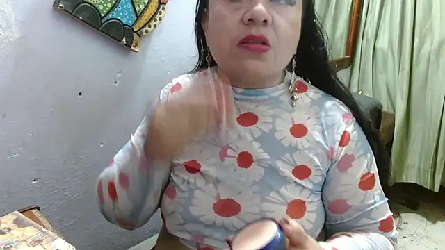 Snapshot of CanelaCollins chatting on April 2026 03:13:02 AM CanelaCollins online show from April 2026 03:13:02 AM