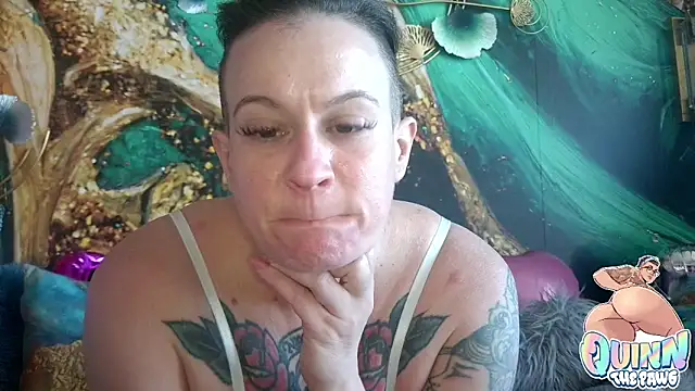 quinnmariexo online show from December 2025 08:14:01 PM