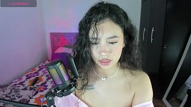 Snapshot of youpinkgirl_ chatting on November 2025 09:48:01 PM youpinkgirl online show from November 2025 09:48:01 PM