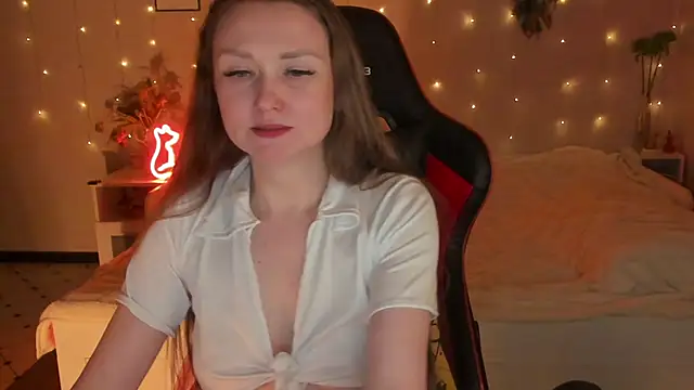 desperatehousewife   online show from March 2026 07:09:01 PM