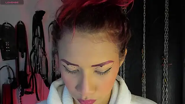 charrlotte quinn online show from July 2026 12:17:02 AM