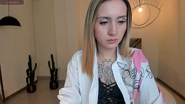 MollySundersX online show from January 2026 08:45:02 PM