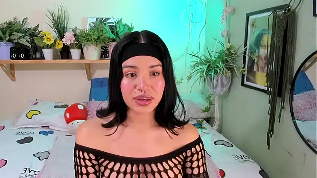 MiaaRose online show from September 2025 08:58:02 PM