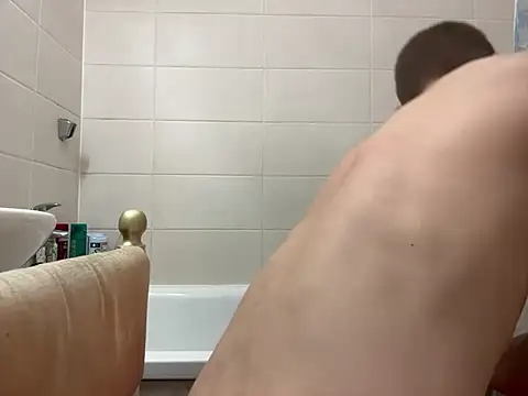 Snapshot of czruz chatting on February 2025 12:10:01 AM czruz online show from February 2025 12:10:01 AM