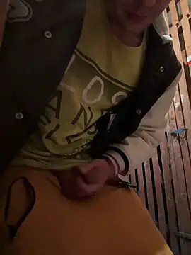 Snapshot of czruz chatting on March 2025 06:39:02 AM czruz online show from March 2025 06:39:02 AM