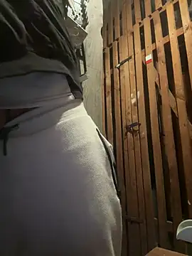 Snapshot of czruz chatting on March 2025 04:35:02 PM czruz online show from March 2025 04:35:02 PM