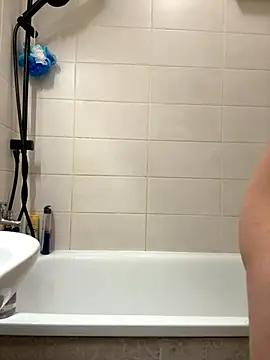 Snapshot of czruz chatting on September 2025 07:33:02 AM czruz online show from September 2025 07:33:02 AM