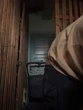 Snapshot of czruz chatting on September 2025 08:09:02 AM czruz online show from September 2025 08:09:02 AM