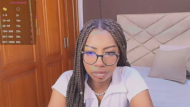 Raquel jones online show from November 2025 11:41:01 AM