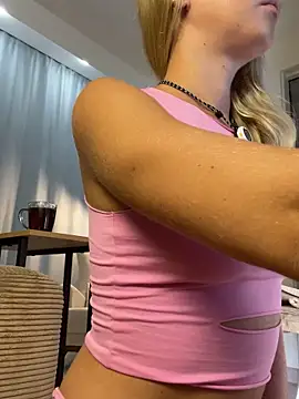 teasecake online show from September 2025 01:32:02 AM