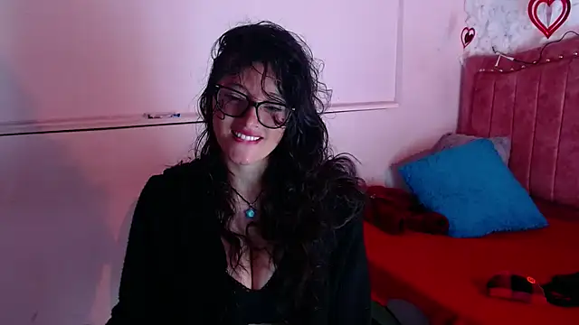 Snapshot of lunazulsj chatting on March 2025 03:40:01 PM lunazulsj online show from March 2025 03:40:01 PM