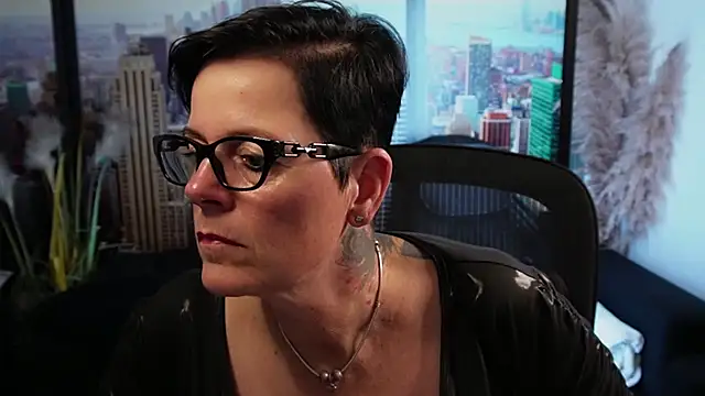 ninarandmann online show from November 2025 04:53:01 PM