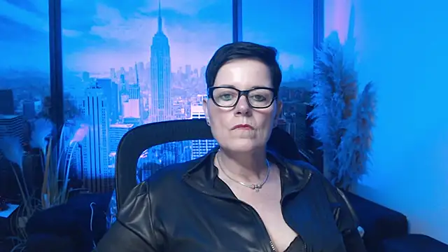 ninarandmann online show from November 2025 06:21:01 PM