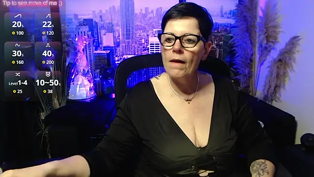 Snapshot of ninarandmann chatting on June 2026 05:04:02 PM ninarandmann online show from June 2026 05:04:02 PM