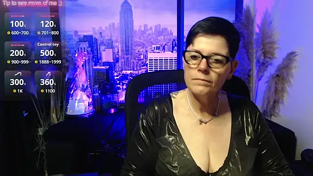 Snapshot of ninarandmann chatting on June 2026 05:36:02 PM ninarandmann online show from June 2026 05:36:02 PM
