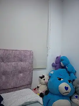 Bonniepark online show from March 2026 11:42:02 PM