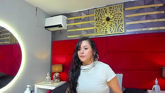 Snapshot of hanny_milf chatting on January 2025 11:48:01 AM hanny milf online show from January 2025 11:48:01 AM