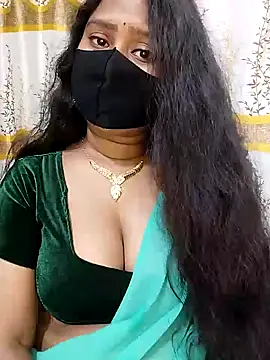 Idhika Paul online show from February 2025 12:59:01 AM