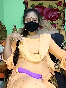 Idhika Paul online show from February 2025 11:04:01 PM