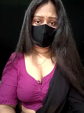 Idhika Paul online show from September 2025 09:47:02 AM