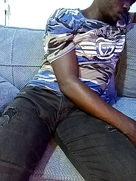 MaskedGQ online show from January 2026 01:24:02 PM