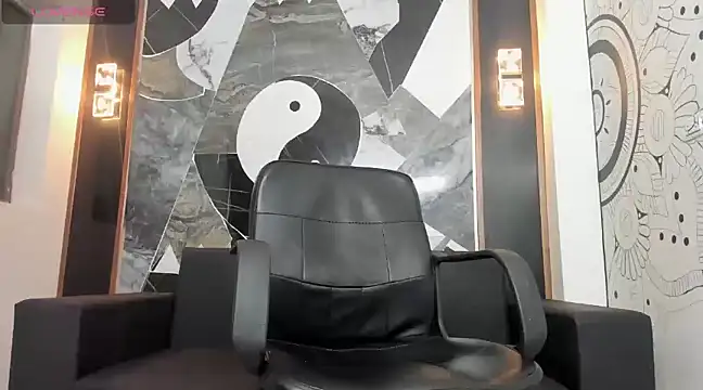 Terrance z online show from February 2025 10:43:02 PM