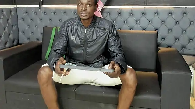 Terrance z online show from October 2025 06:07:01 PM